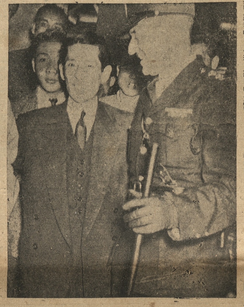 output_amusementnews19540115_001_2