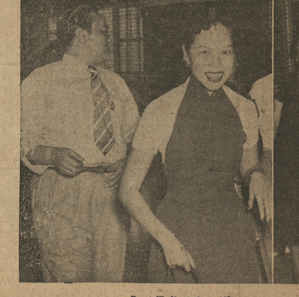 output_amusementnews19540413_001_5