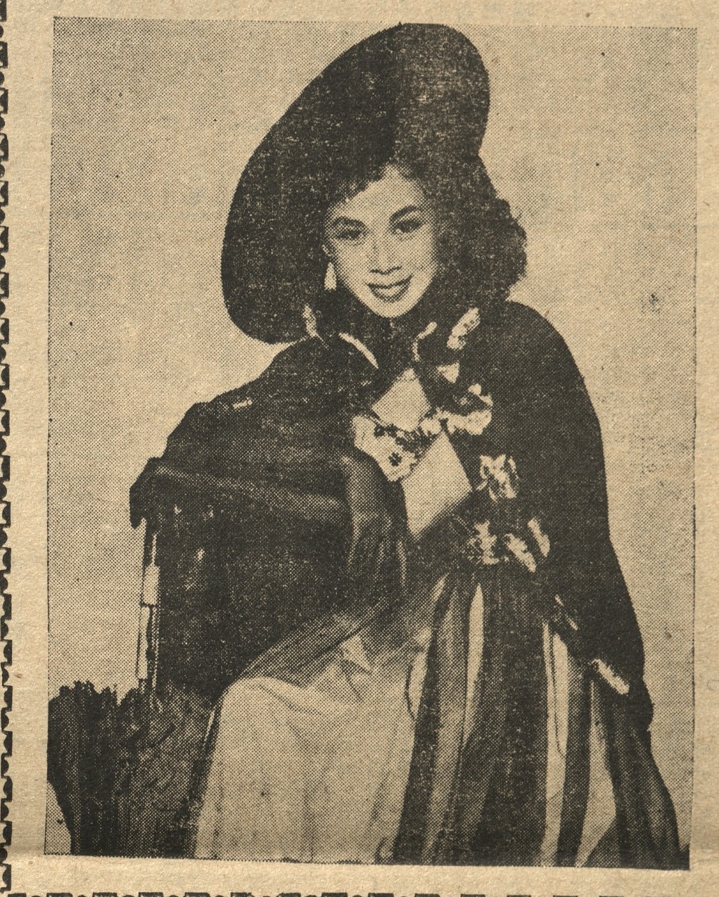 output_amusementnews19541001_001_0
